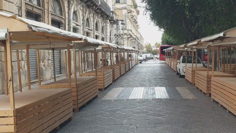 Fiera dei Morti ai Villini, da oggi fino a domenica 200 stand ed eventi per famiglieDal parcheggio Elorina al piazzale Marconi e ritorno al prezzo di un euro